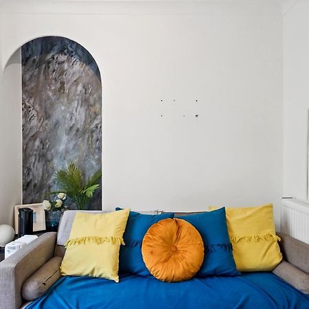 Modern One Bedroom Apartments In Brighton Exterior foto