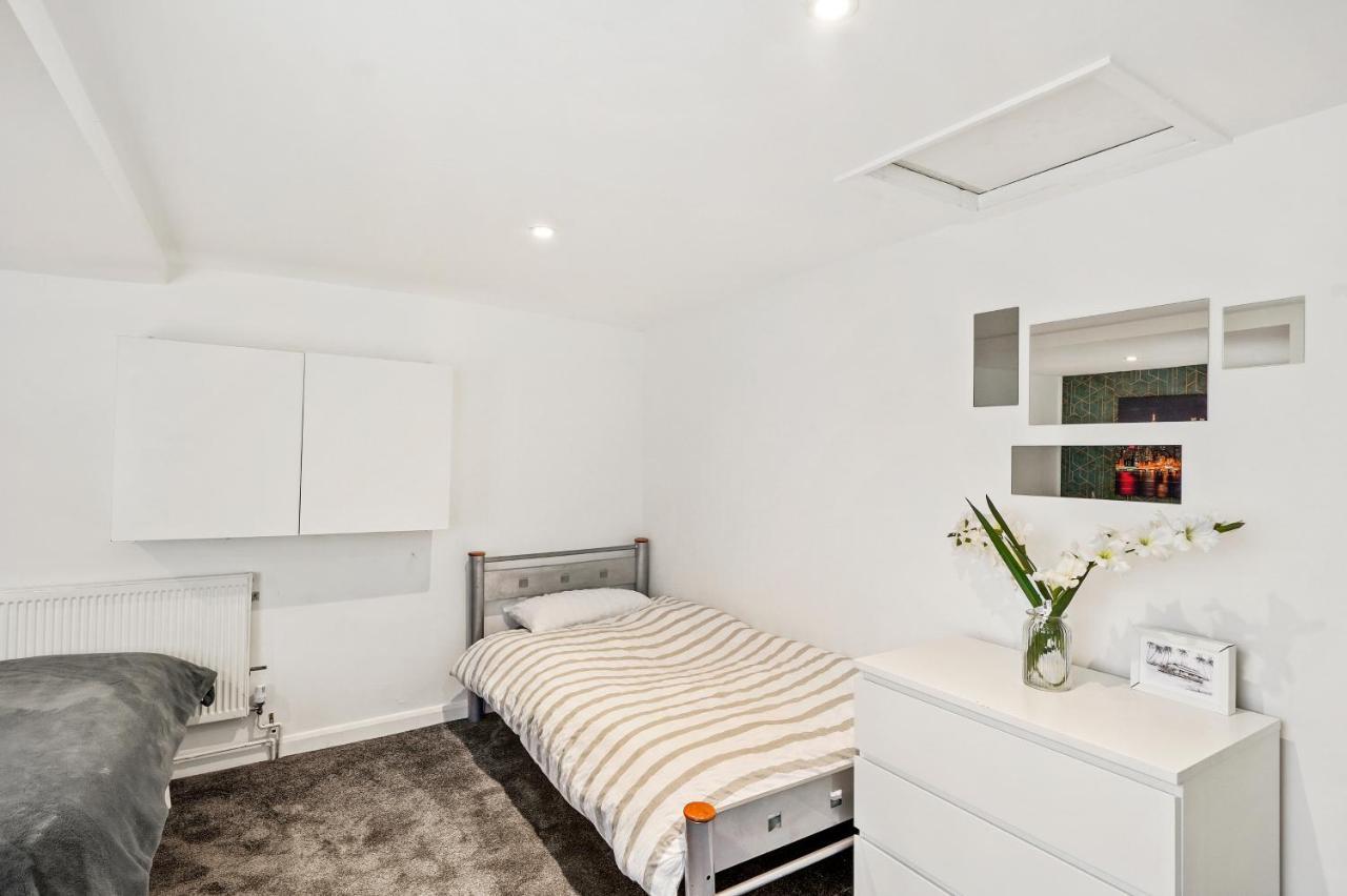 Modern One Bedroom Apartments In Brighton Exterior foto